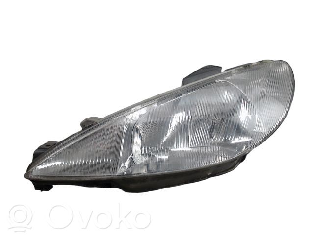 Peugeot 206 Lampa przednia 
