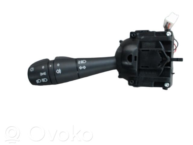 Renault Twingo III Manetă semnalizator 
