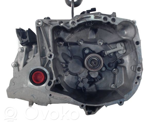 Renault Clio IV Cutie viteze manuală cu 6 trepte 