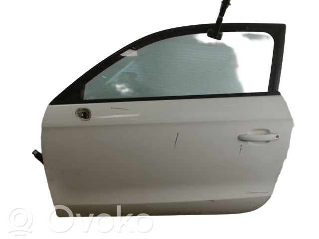 Audi A1 Priekinės durys 