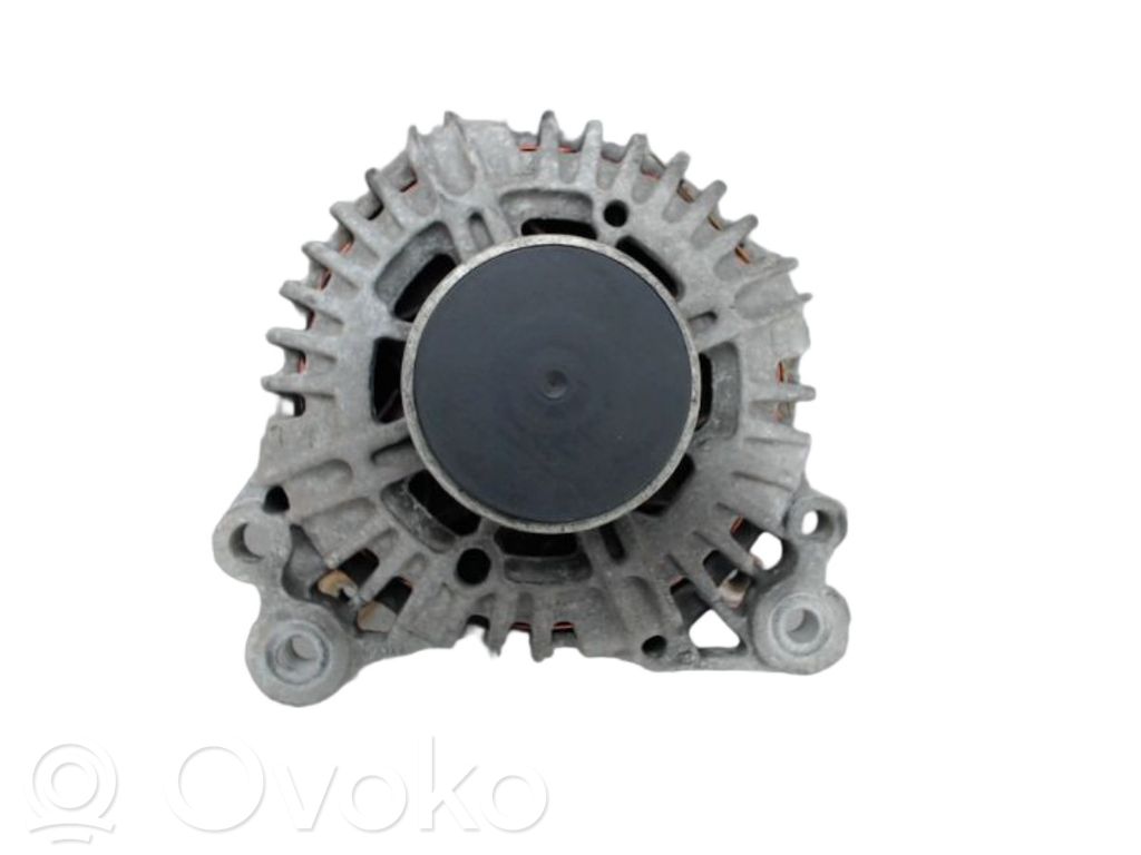 Volkswagen Touran I Generatore/alternatore
