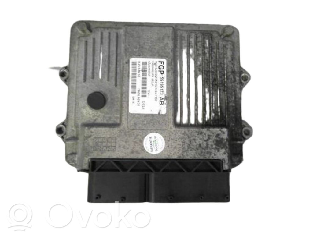 Suzuki Swift I Unitate control motor/modul ECU 