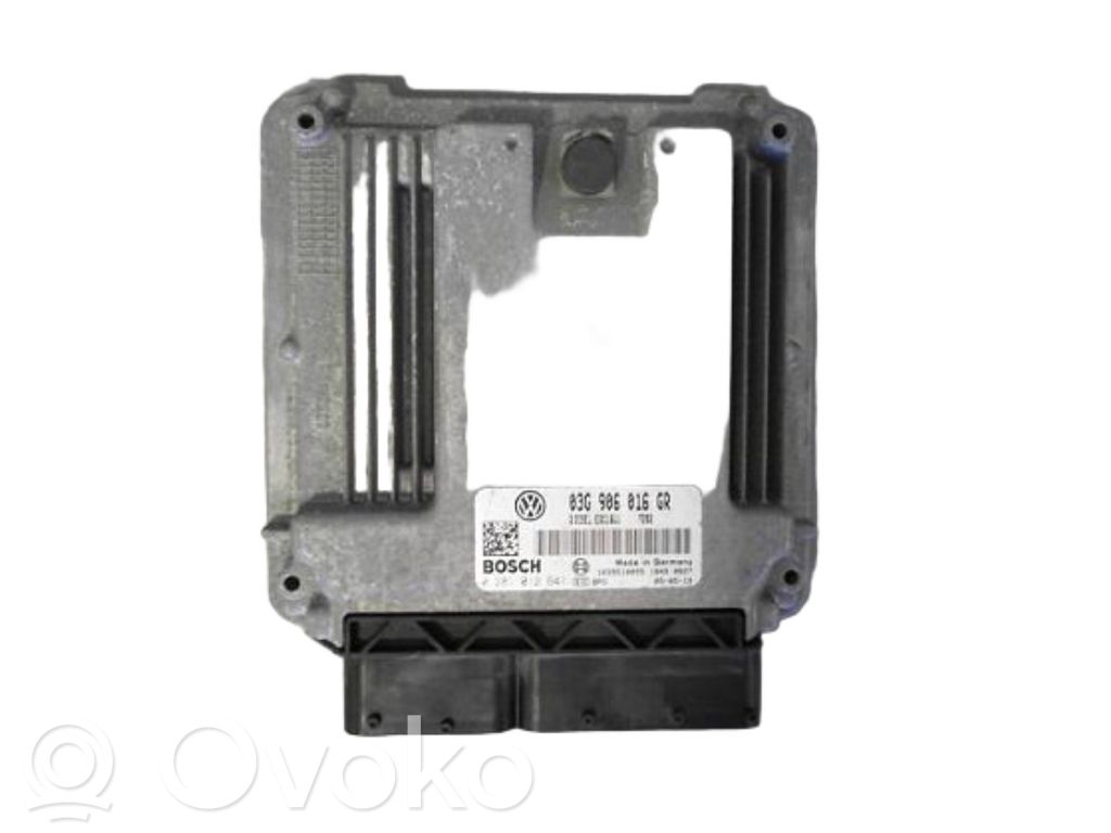 Volkswagen Golf Plus Unité de commande, module ECU de moteur 
