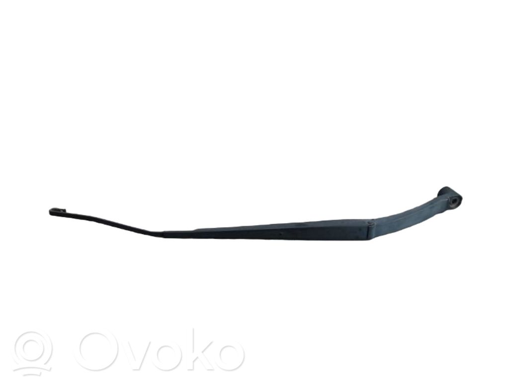 Nissan Qashqai Brazo del limpiaparabrisas delantero