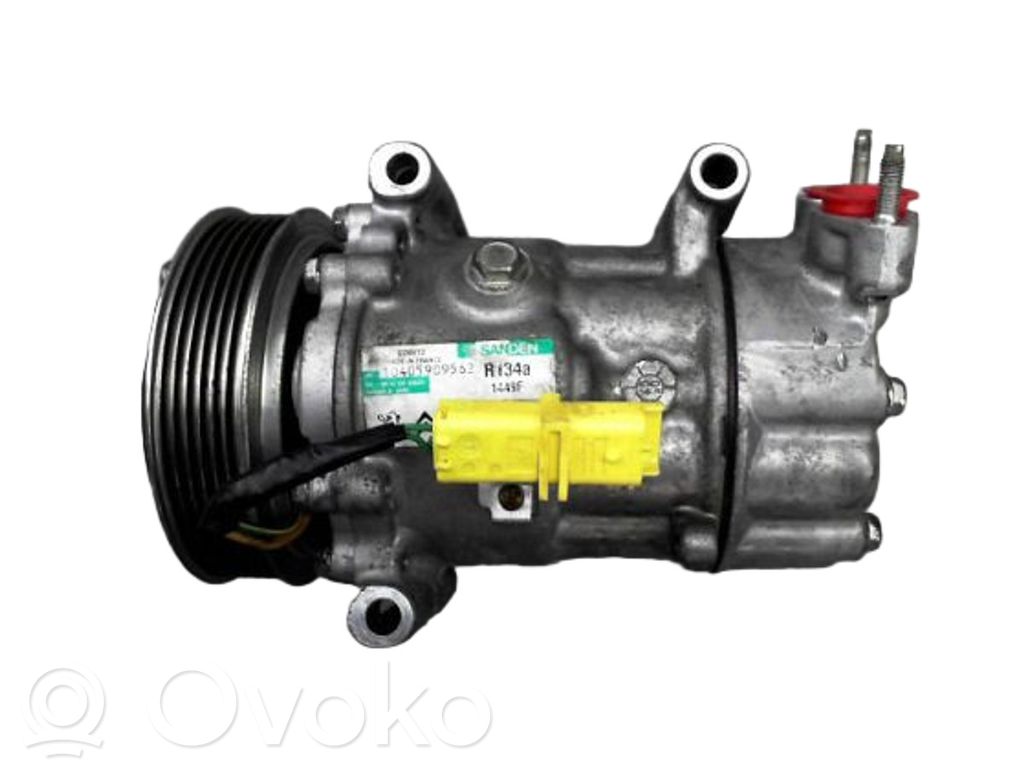 Peugeot 206 Compresor (bomba) del aire acondicionado (A/C))