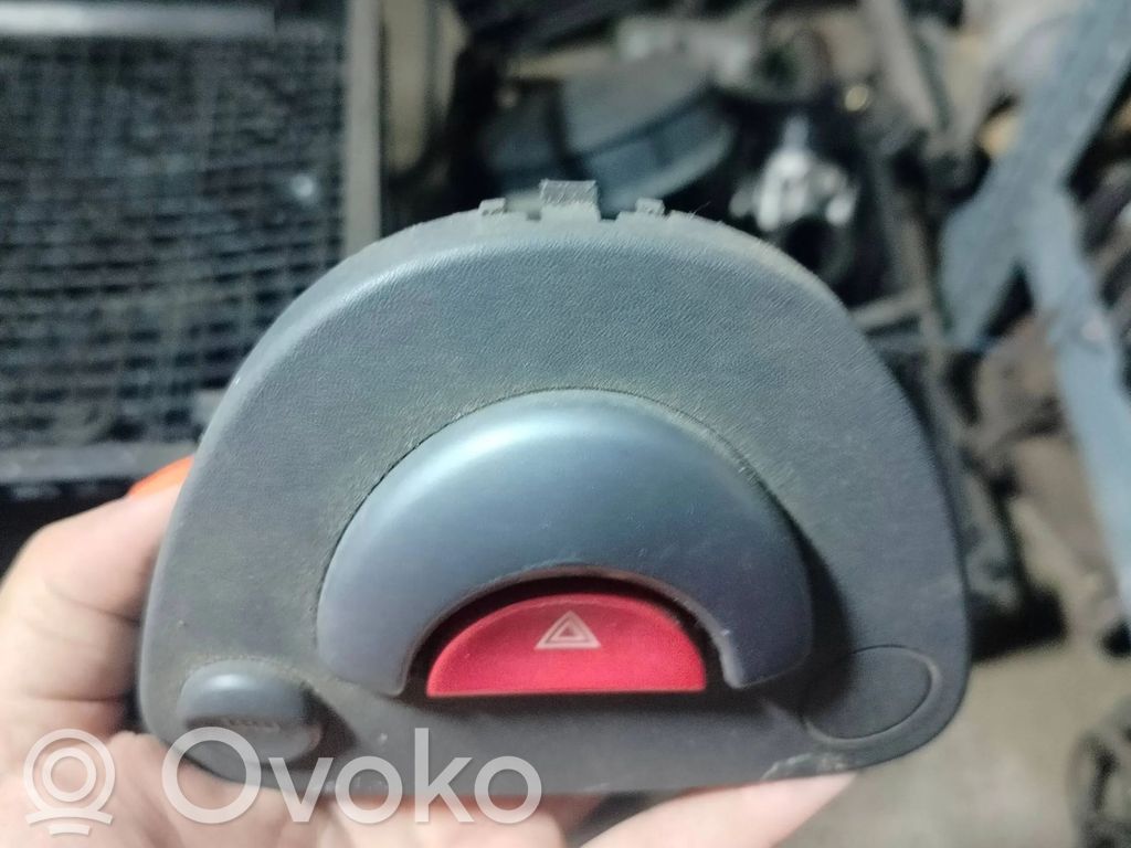 Smart ForTwo I Przełącznik świateł 