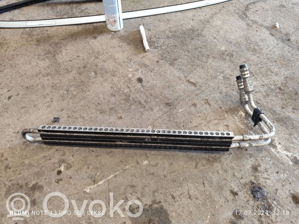BMW 3 E92 E93 Power steering radiator 