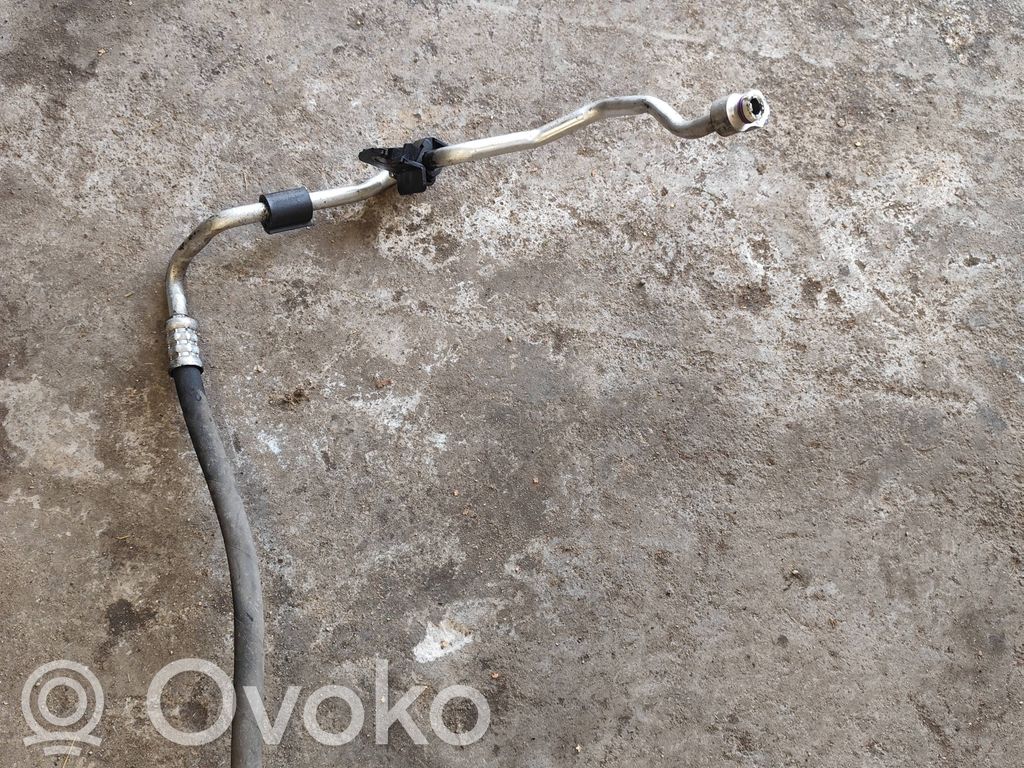 Tuyau de climatisation   9226413,52529410