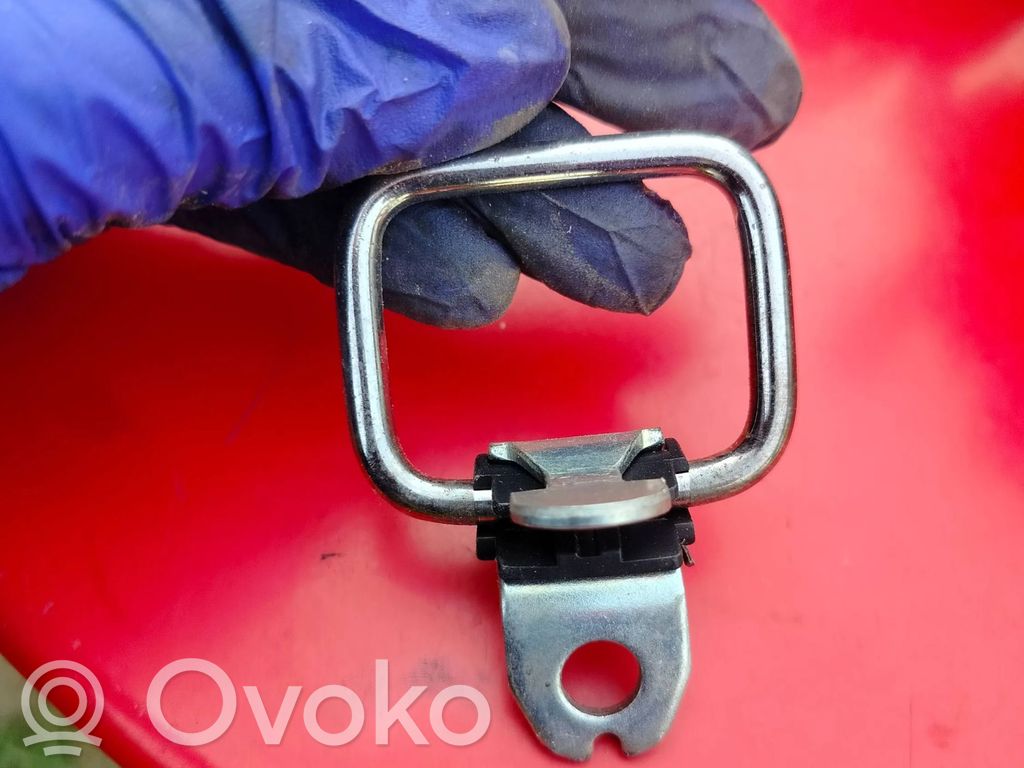 BMW 5 E60 E61 Tie down hook / loop 