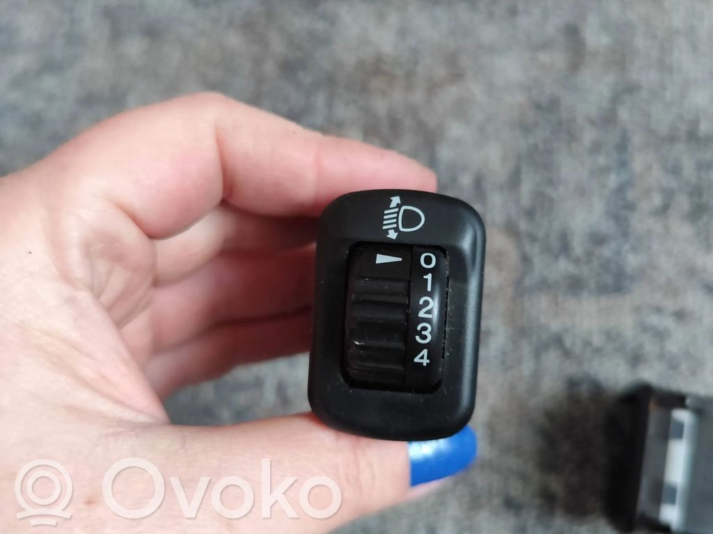Daihatsu YRV Headlight level height control switch 