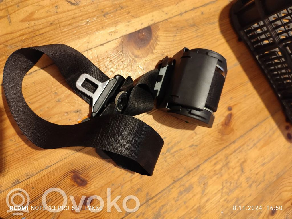 Front seatbelt   566216700,040120,8217390