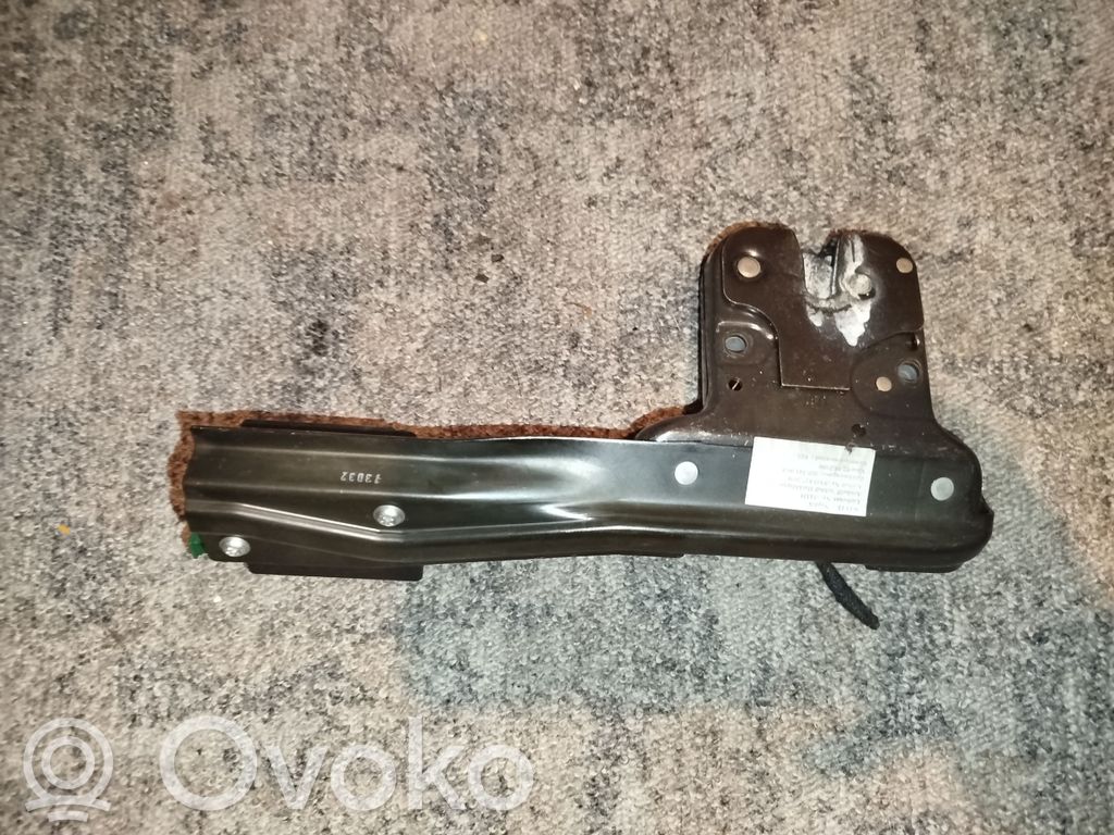 Audi TT Mk1 Tailgate/trunk/boot lock/catch/latch 