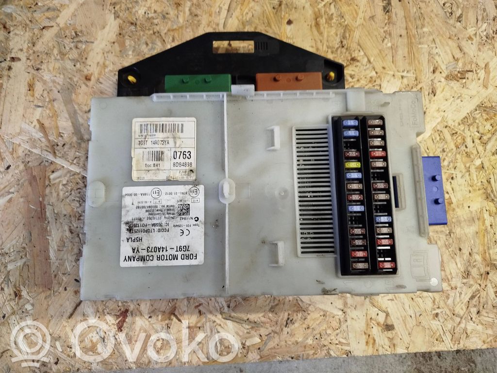 Ford Mondeo MK IV Módulo de fusible 