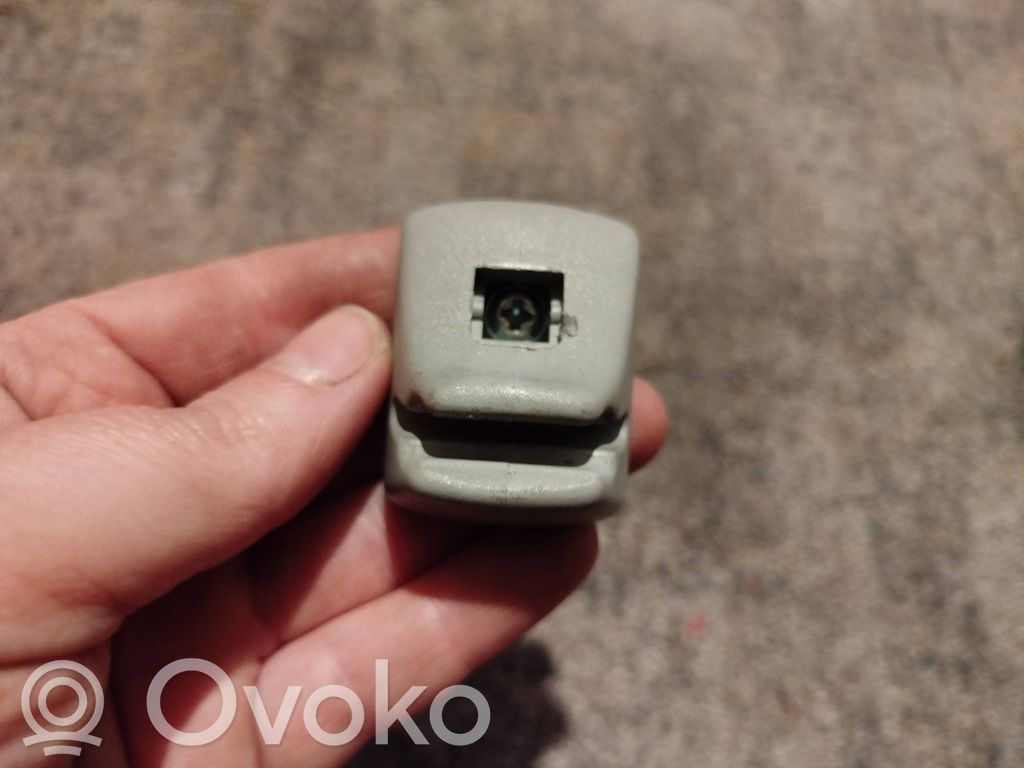 Sun visor clip/hook/bracket