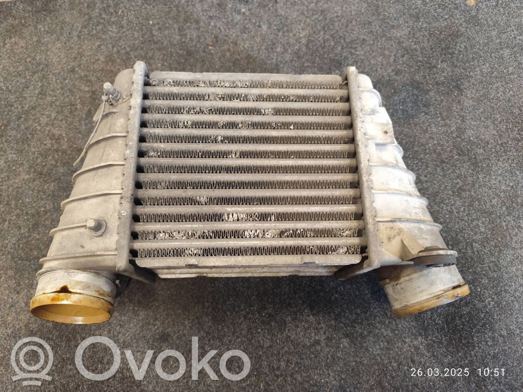 Audi TT Mk1 Interkūlerio radiatorius 