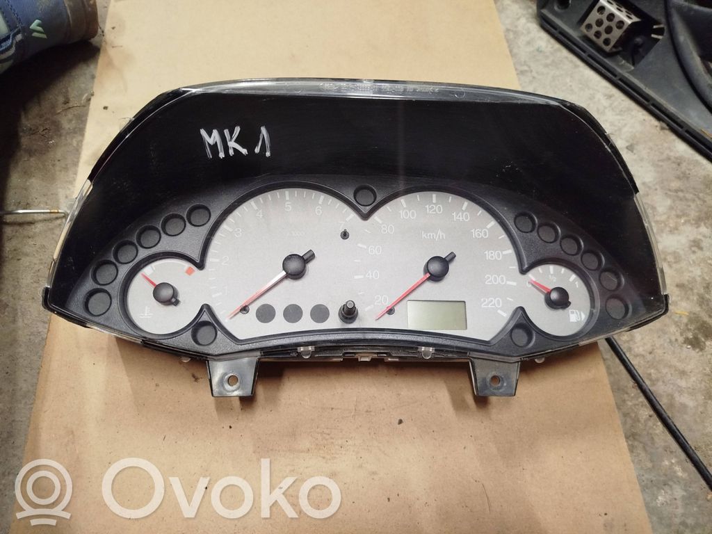 Ford Focus Speedometer (instrument cluster) 