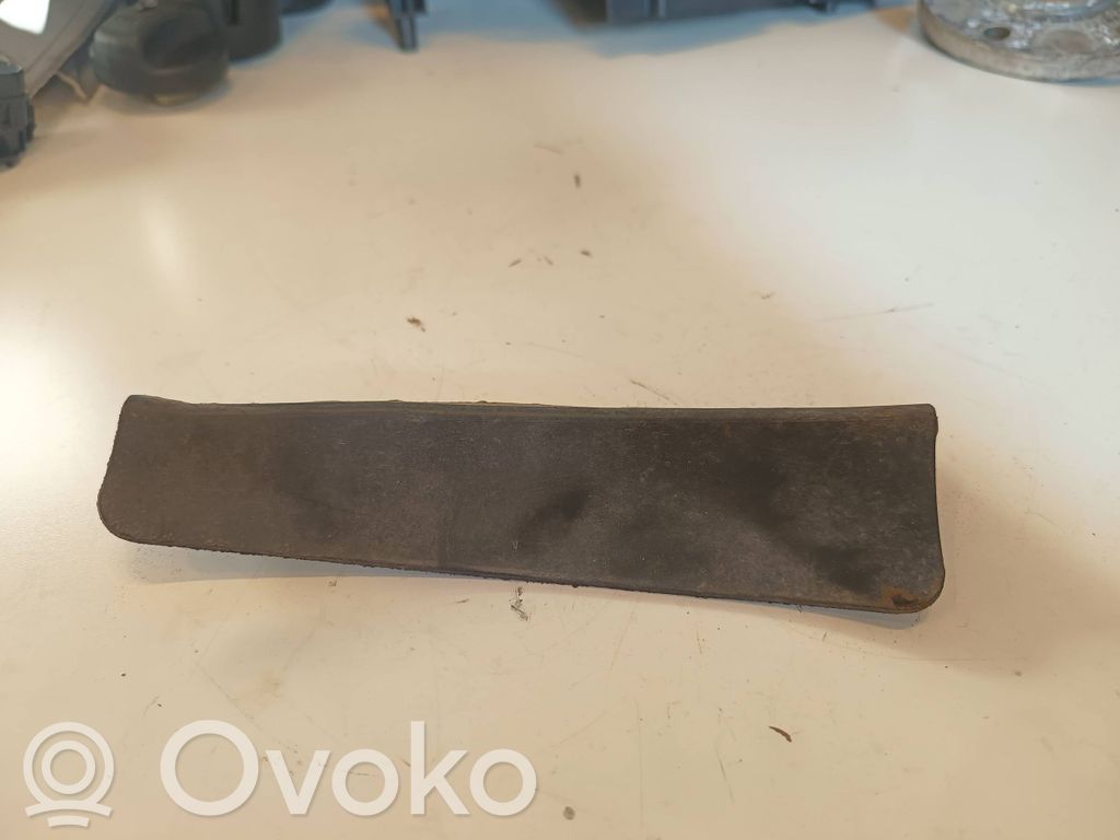 Rear mudguard   7041625,748506