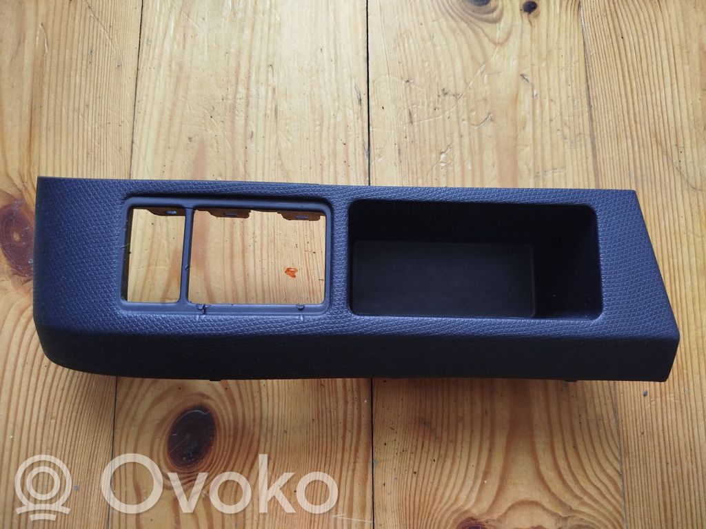 Nissan Micra Mirror switch trim 