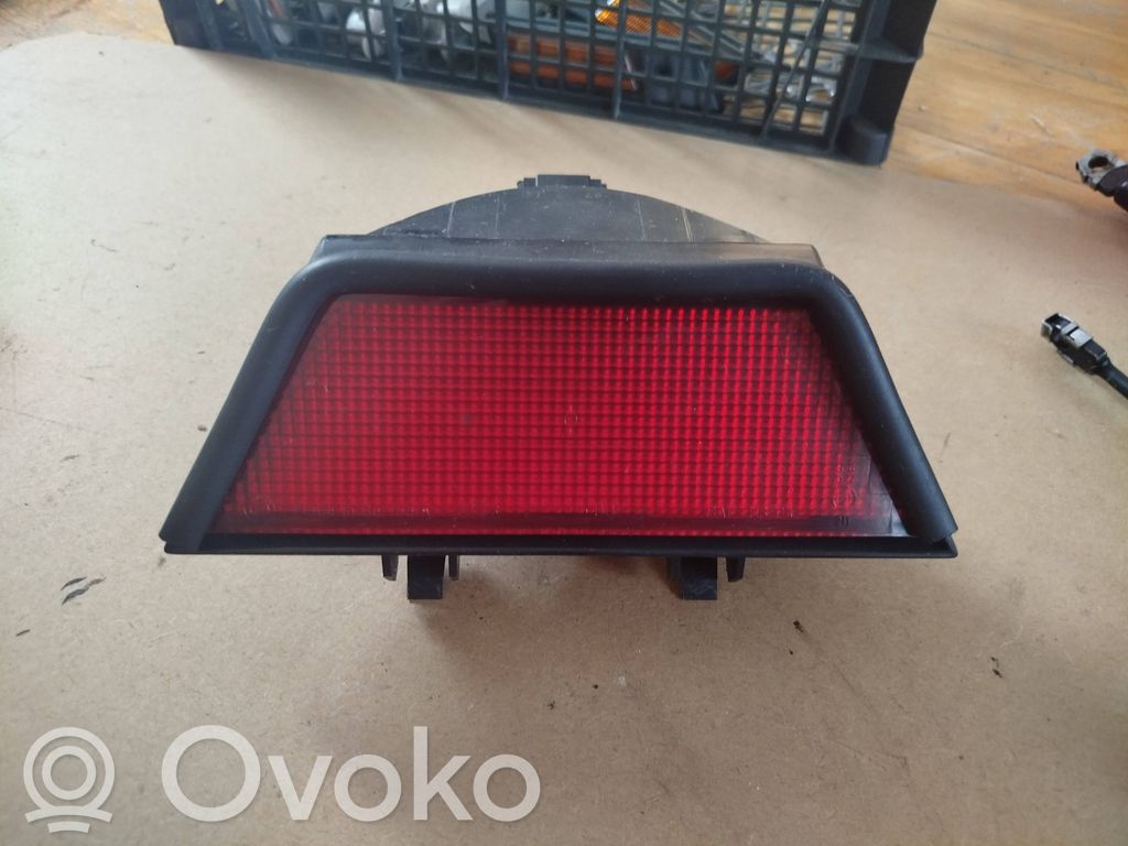 BMW 3 E36 Luz de freno adicional/tercera 