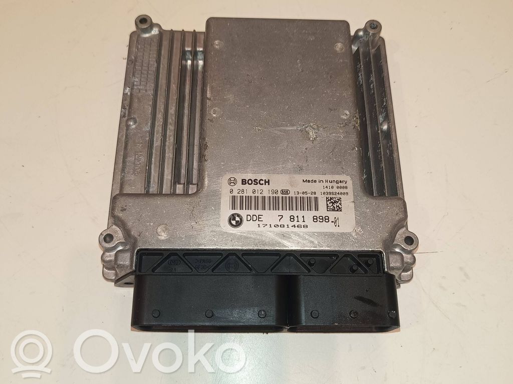 BMW 5 E60 E61 Engine control unit/module 