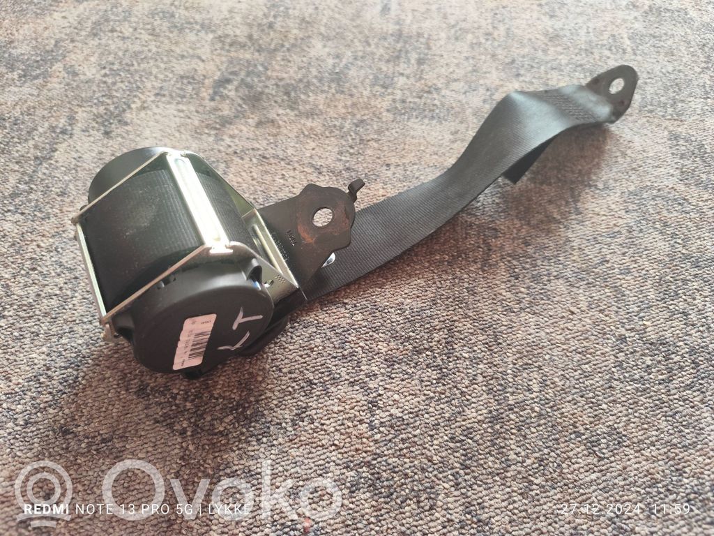 Nissan Qashqai Pas bezpieczeństwa fotela tylnego 