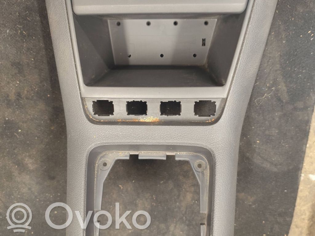 Volkswagen Golf Plus Otros elementos de la consola central (túnel) 