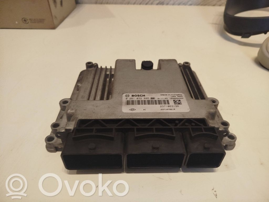 Engine control unit/module   0281032885,237107921R,237106319R