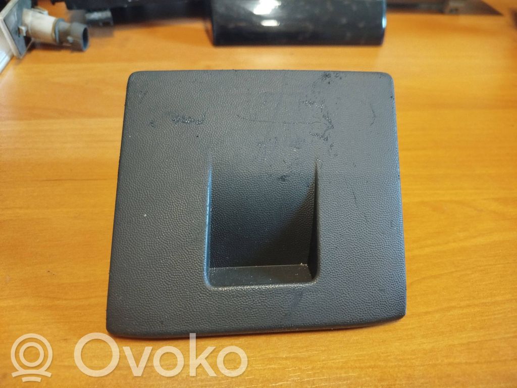 Guantera   24442501,315031203