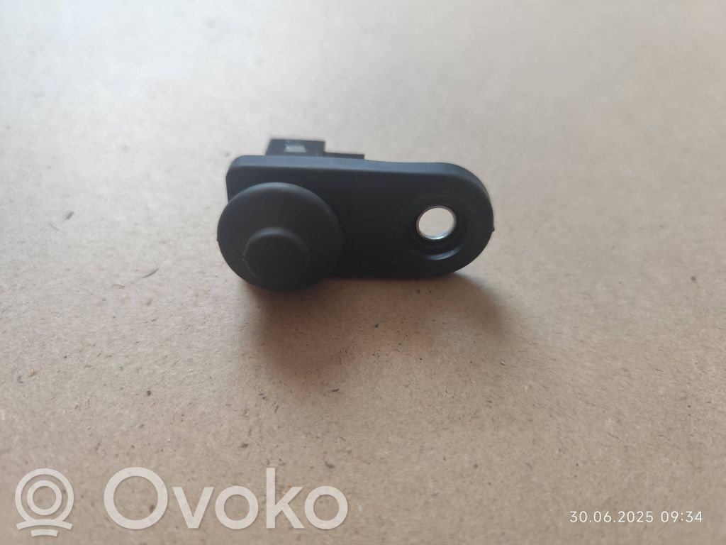Front door sensor   935603B100