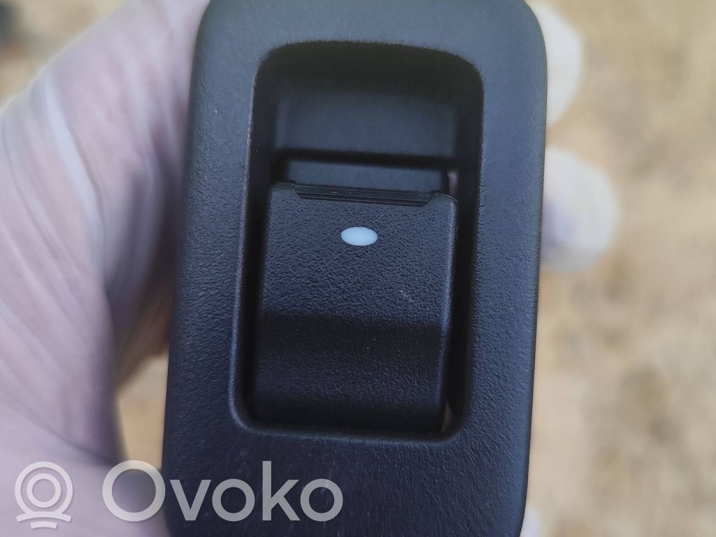 Saab 9-5 Electric window control switch 