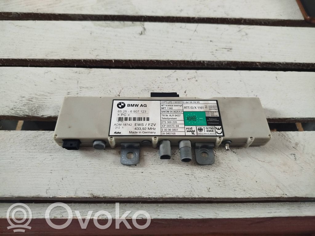 Antenos stiprintuvas   65256907123,6907123