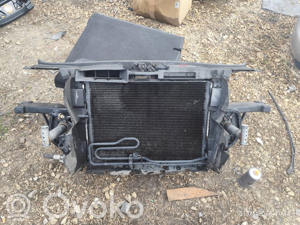 Audi A6 S6 C5 4B Pas przedni 