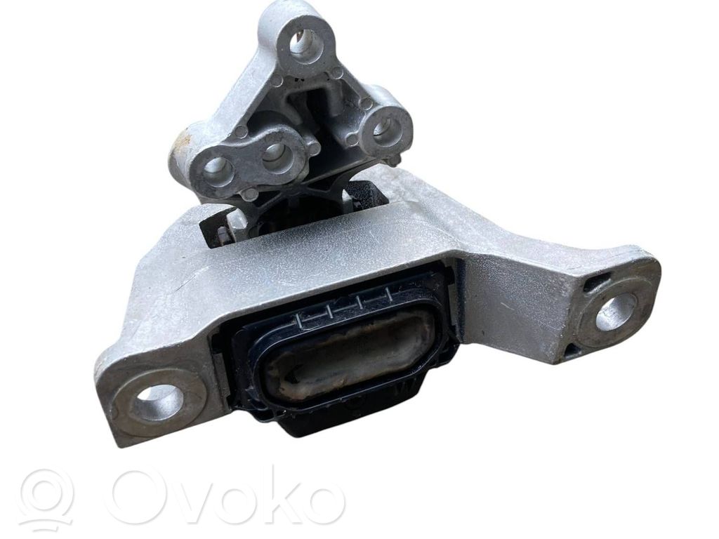 Engine mount bracket   326G20D,326G25
