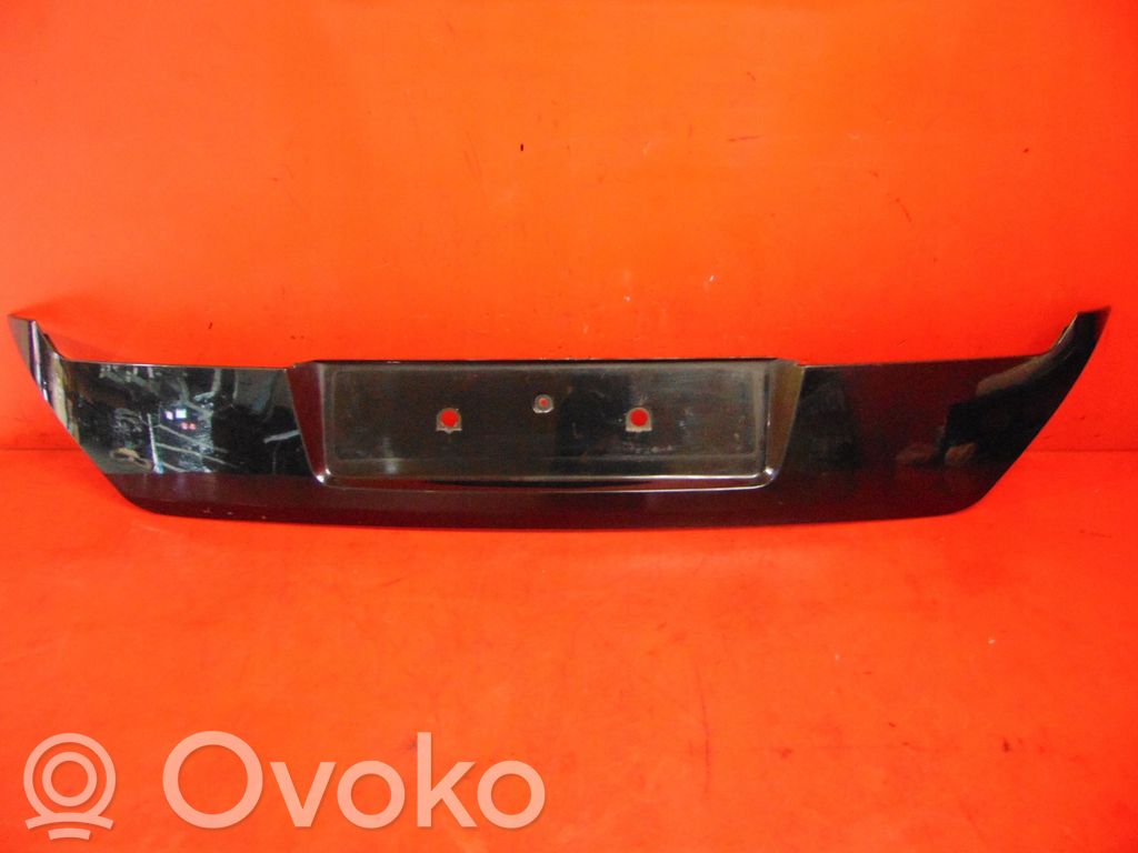 BMW 7 E65 E66 Tailgate trim 