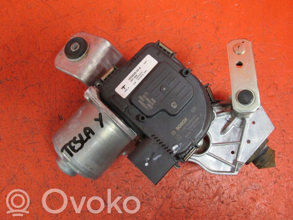Tesla Model Y Wiper motor 