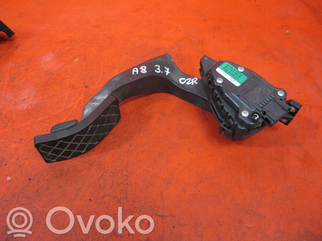 Audi A8 S8 D3 4E Akceleratoriaus pedalas 