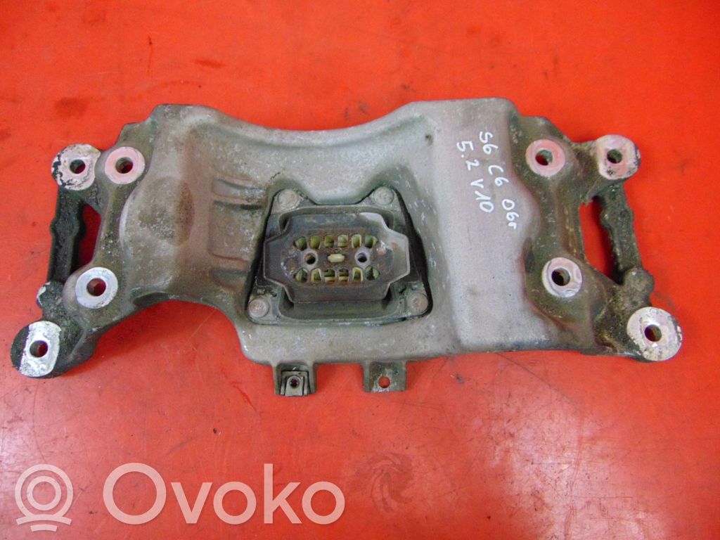 Audi A6 S6 C6 4F Gearbox mounting bracket 
