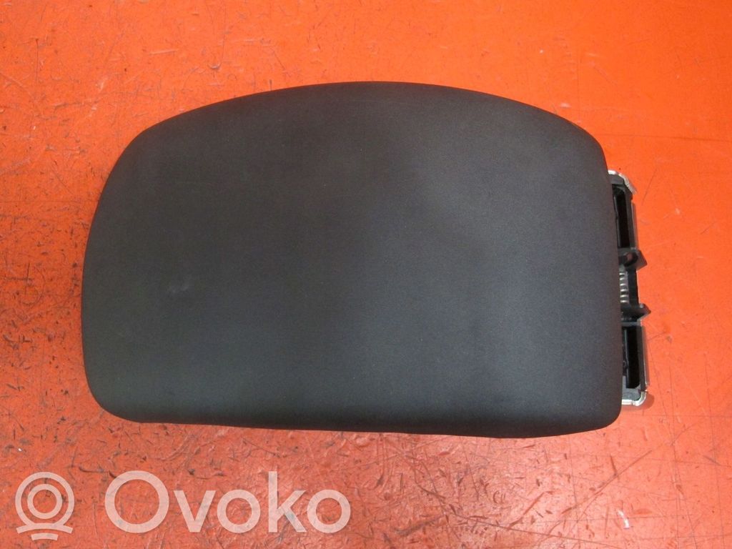 Armrest   10002443