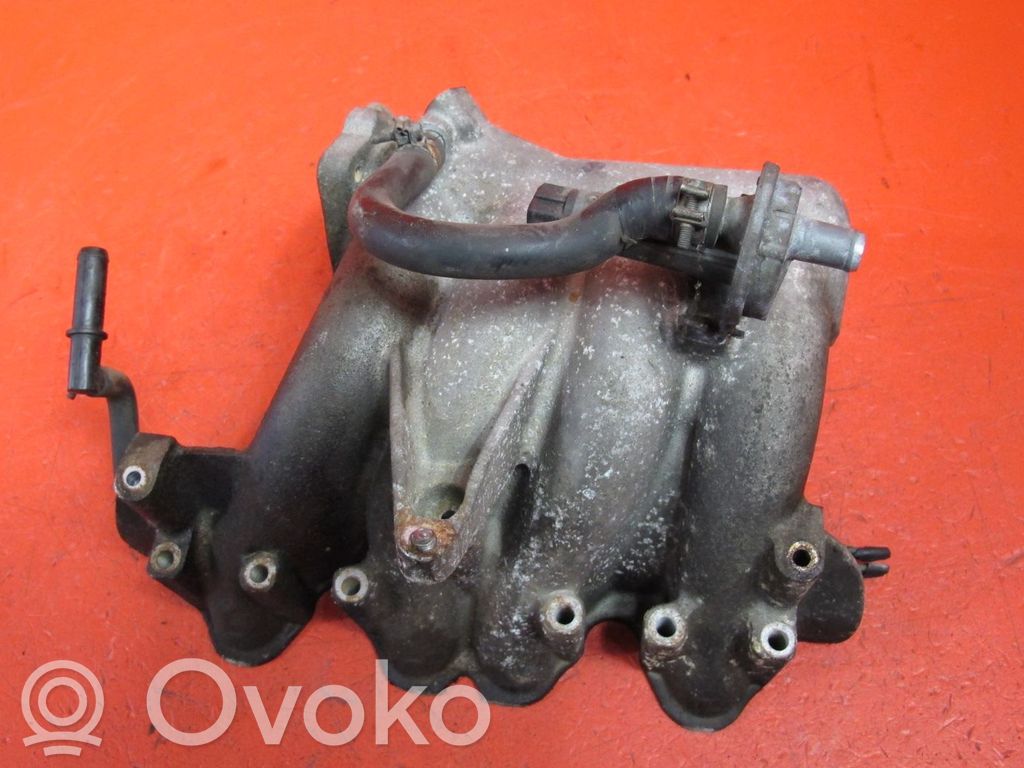 Audi 80 90 B3 Colector de admisión 
