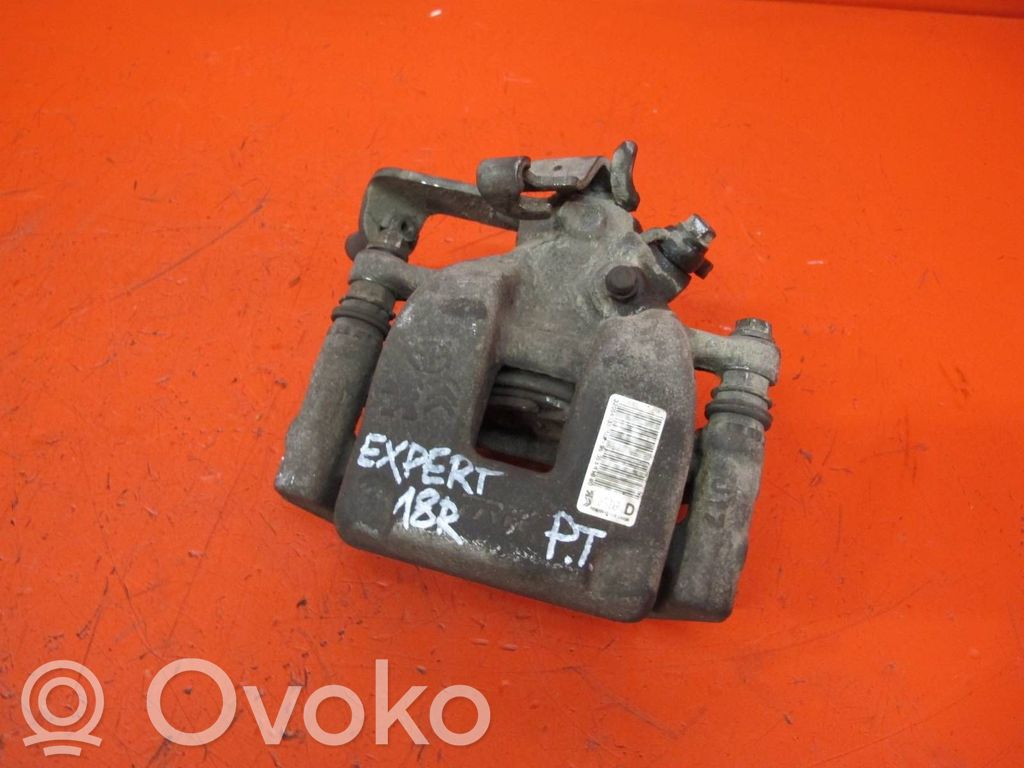 Peugeot Expert Задний суппорт 