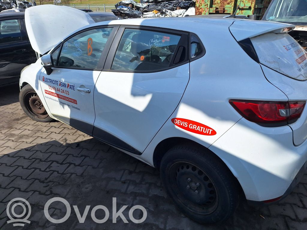 Renault Clio IV Aizmugurējās durvis 