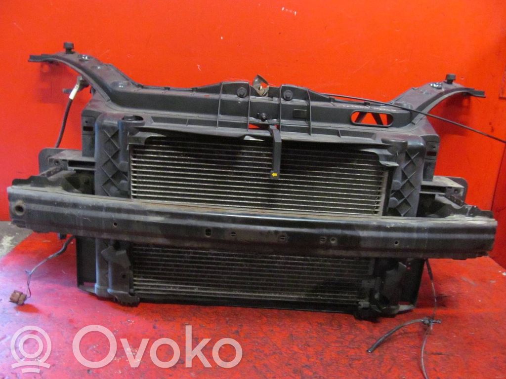 Radiatorių panelė   MAZDA2PASPRZEDNI