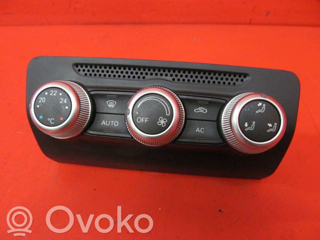 Audi A1 Climate control unit 