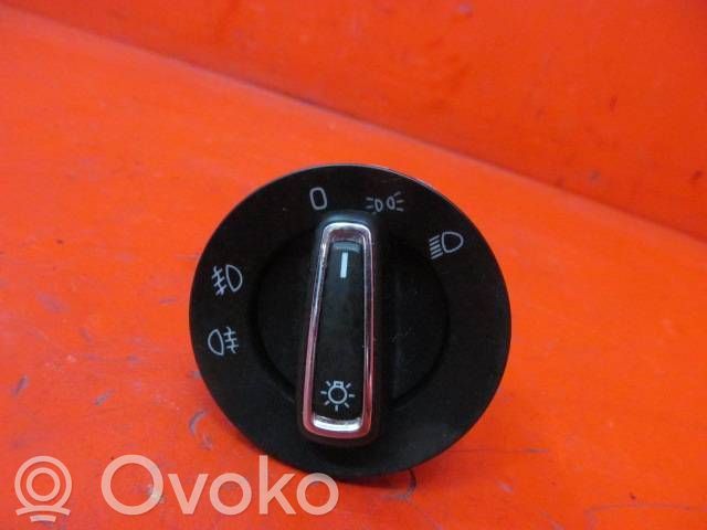 Skoda Rapid (NH) Light switch 