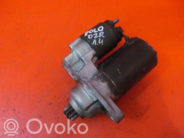 Volkswagen Polo Starter motor 