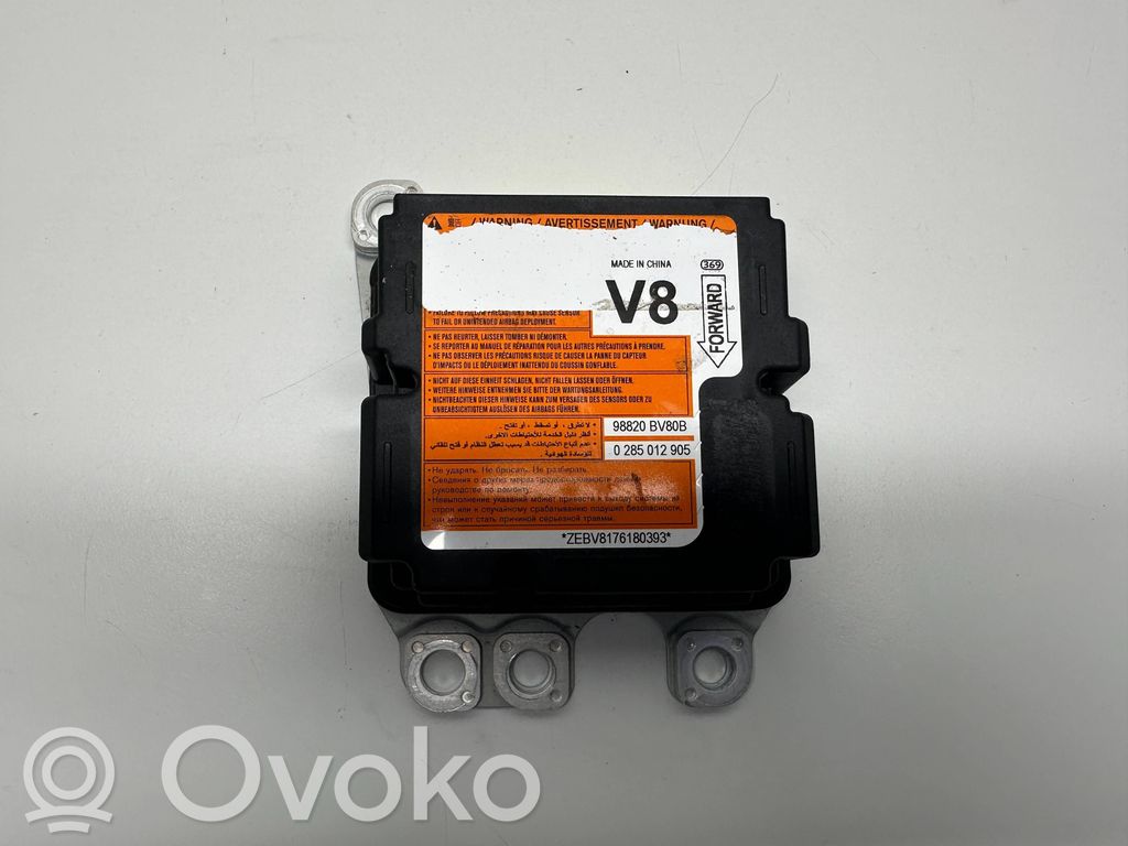 Nissan Juke I F15 Unidad de control/módulo del Airbag 