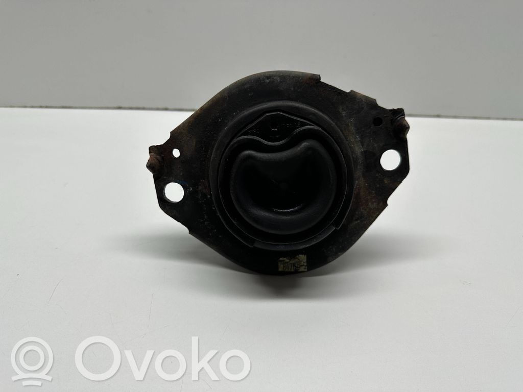Engine mount bracket   68277082AA,PA30542