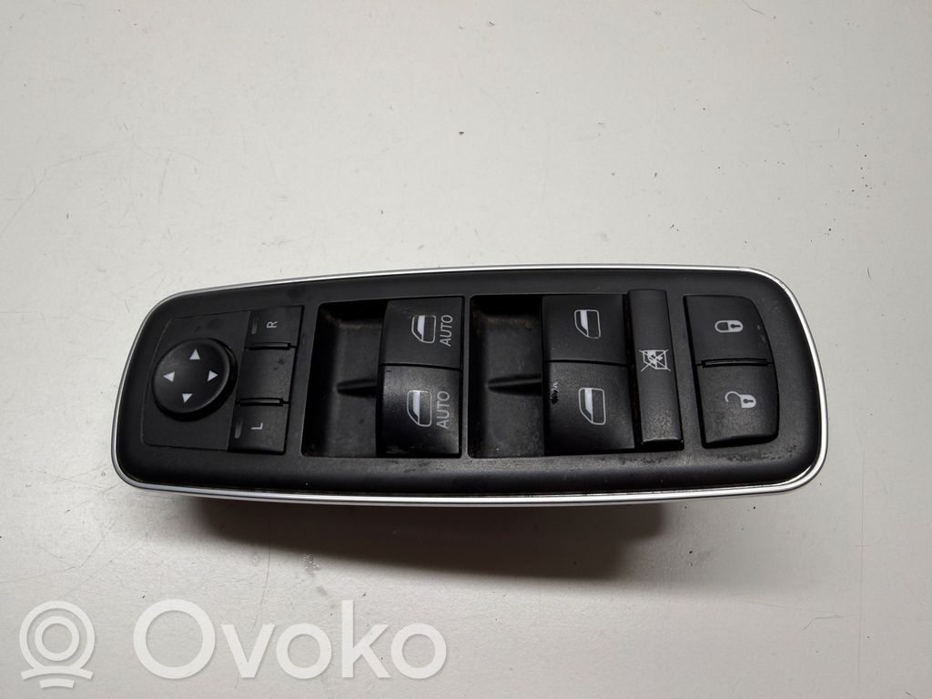 Ram 1500 DT Electric window control switch 
