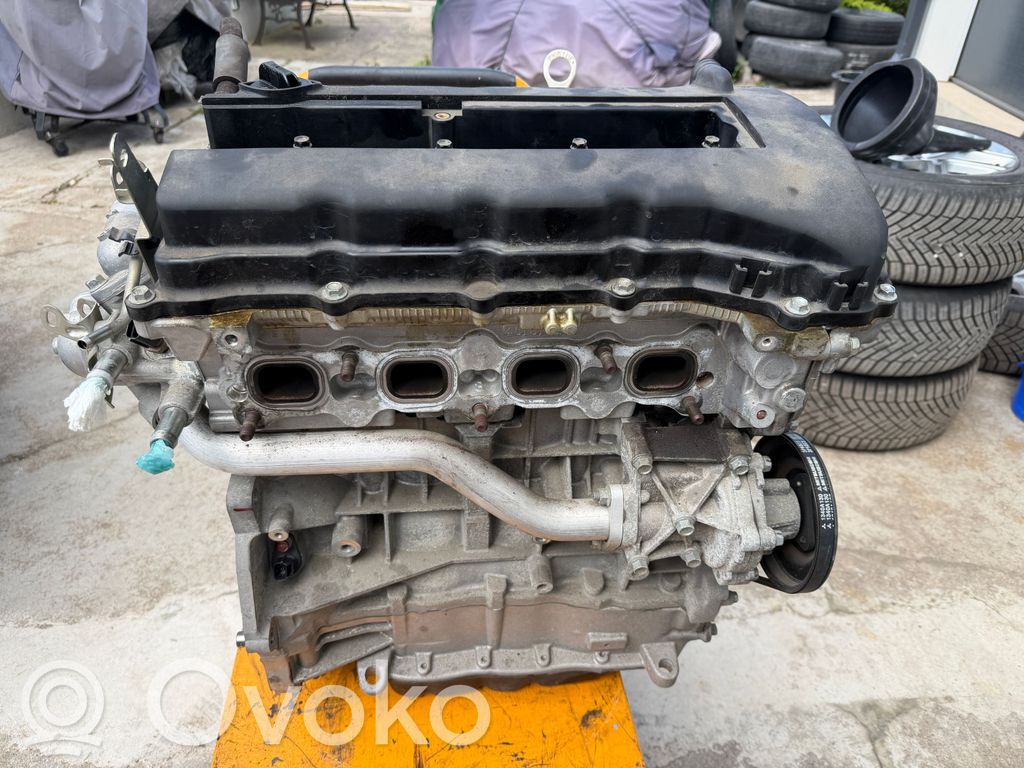 Mitsubishi Outlander Moottori 