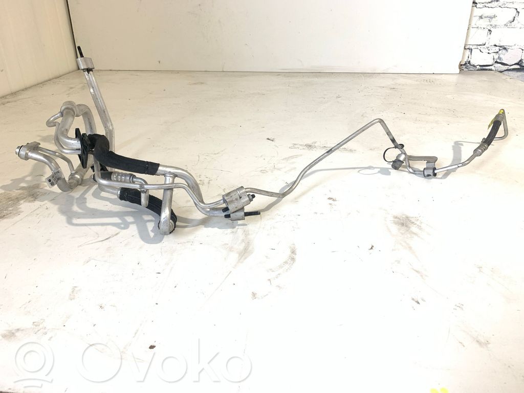 Dodge Durango III Ilmastointilaitteen putki (A/C) 